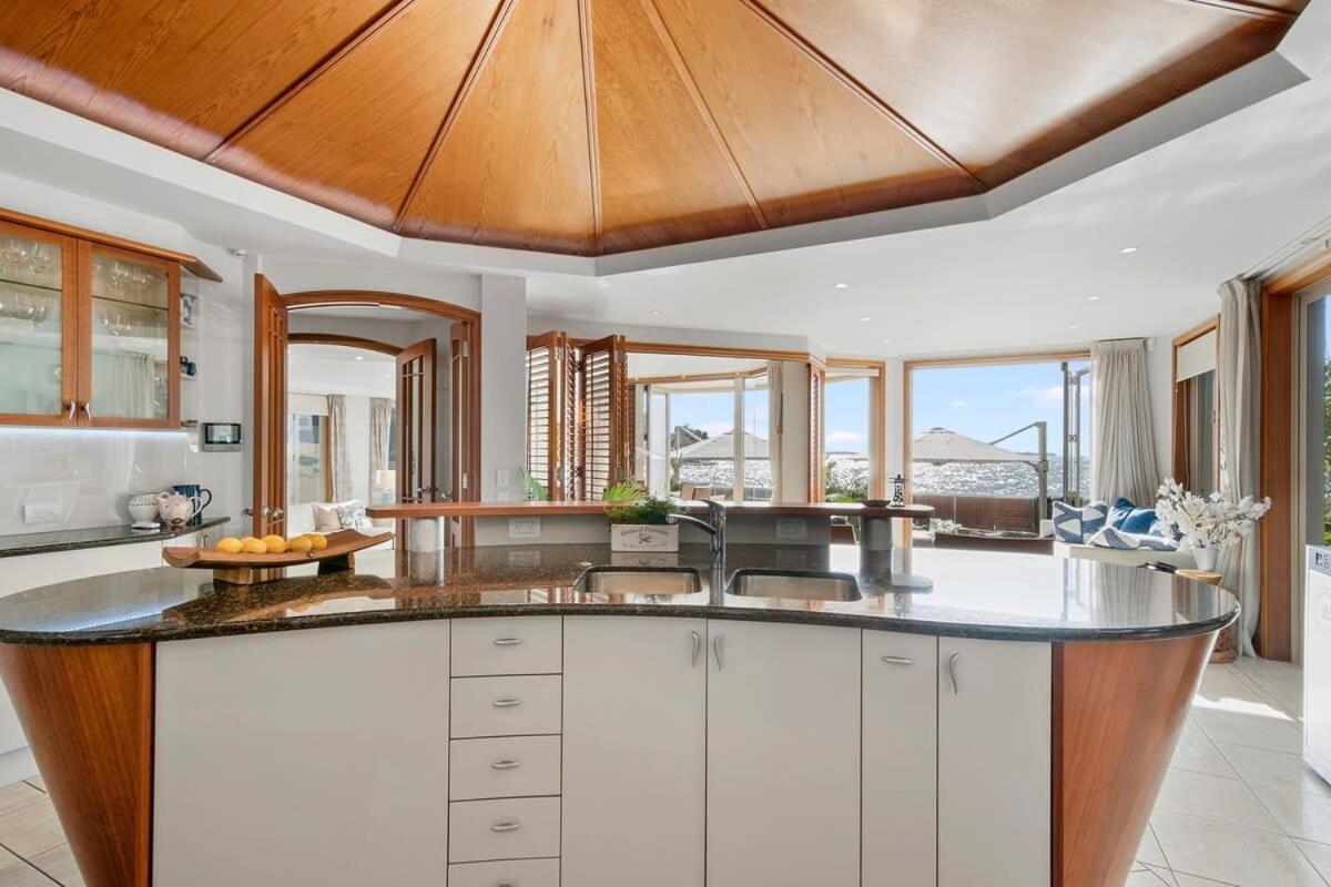 Takapuna Beachfront W Stunning Views Auckland Eksteriør bilde